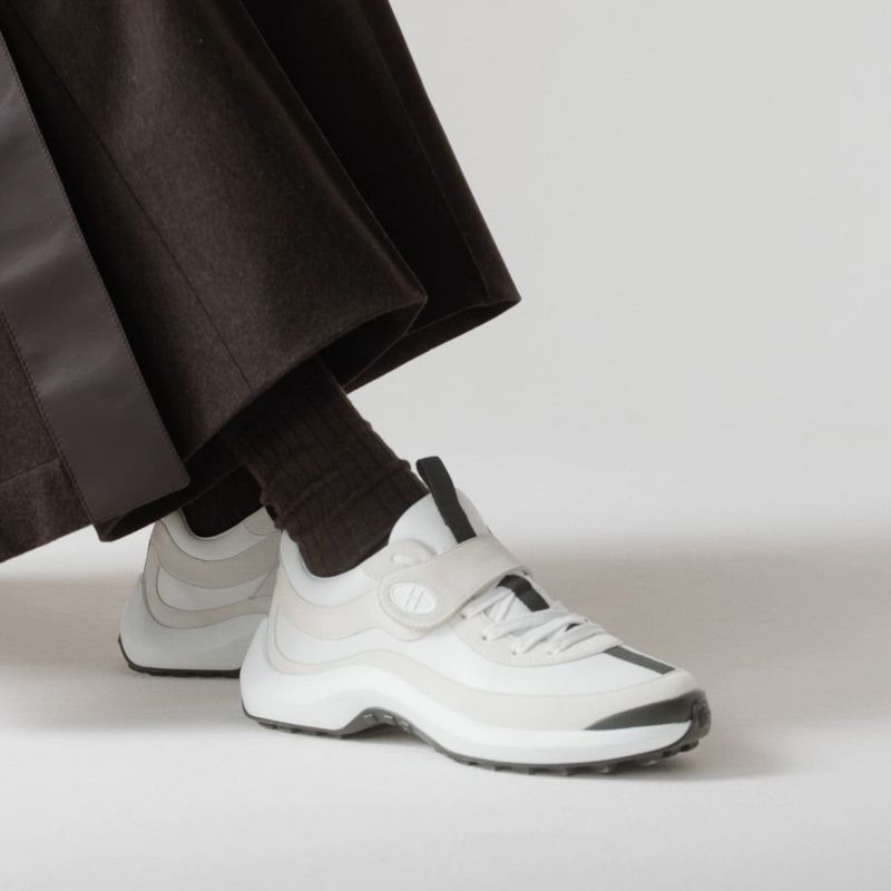 【モダンなデザイン♪】HERMES スニーカー Loop org.jpg